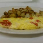 bacon & cheese omelette with hash browns